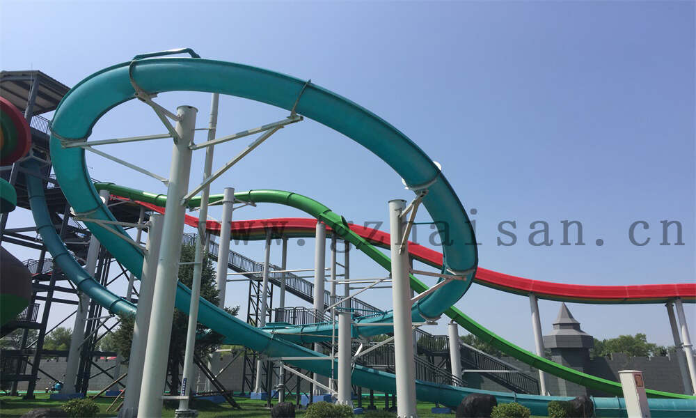 水上乐园设计的游客观景区如何提供美景？